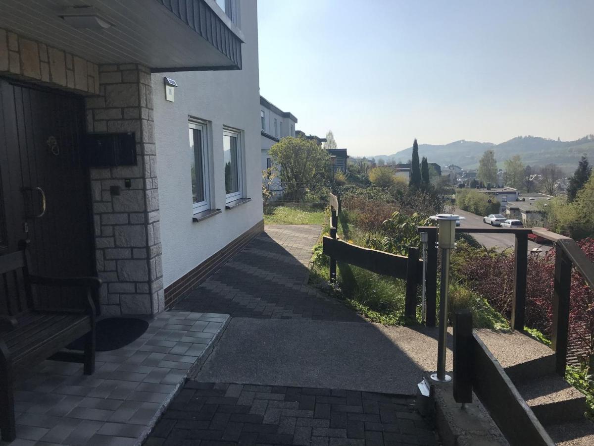 Fewo Oase Ruhrtalblick Bestwig Buitenkant foto